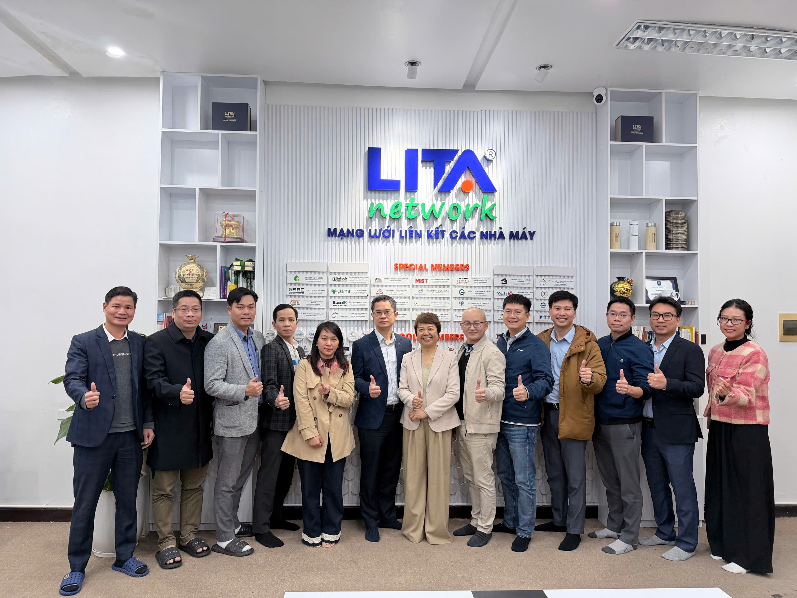 HỌP TEAM XÚC TIẾN THƯƠNG MẠI VIỆT – NHẬT | KẾT NỐI – ĐỒNG HÀNH – PHÁT TRIỂN 